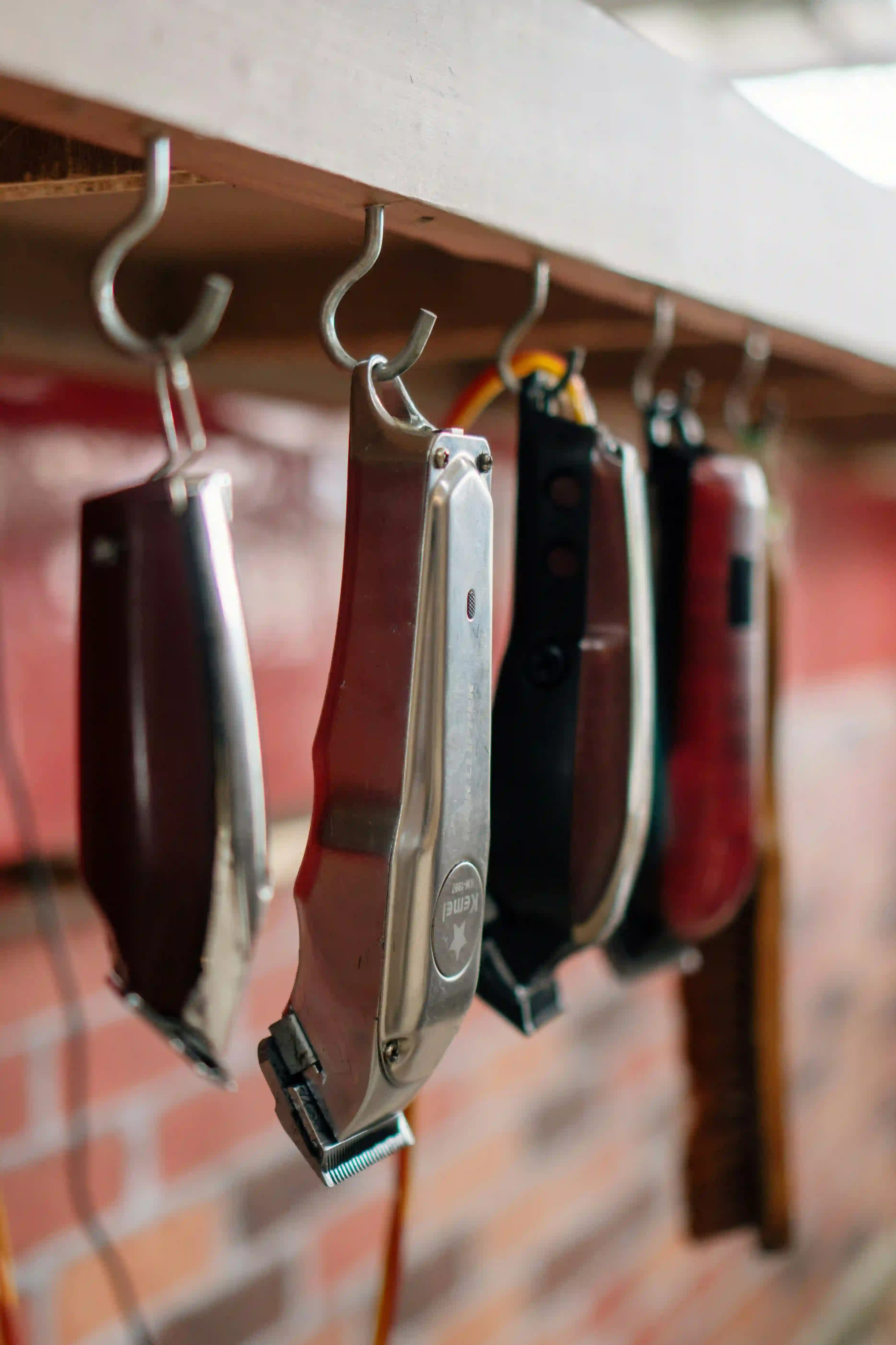 Outils et ambiance de l'atelier BRUT